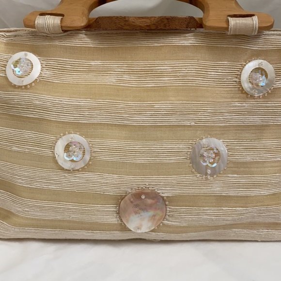 NWOT Philippine Striped Tote w/Abaca, Wood, and Shells - Picture 5 of 16